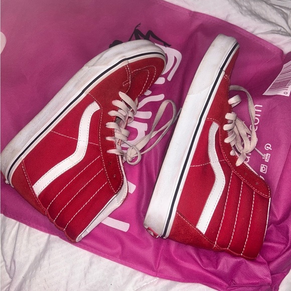 Vans - Picture 5 of 6